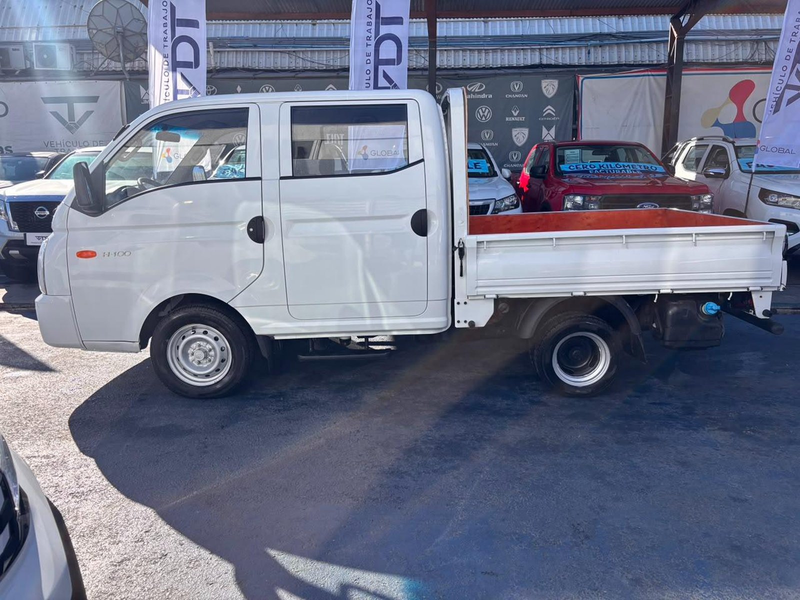 Hyundai PORTER 2024 - Foto 4 de 10