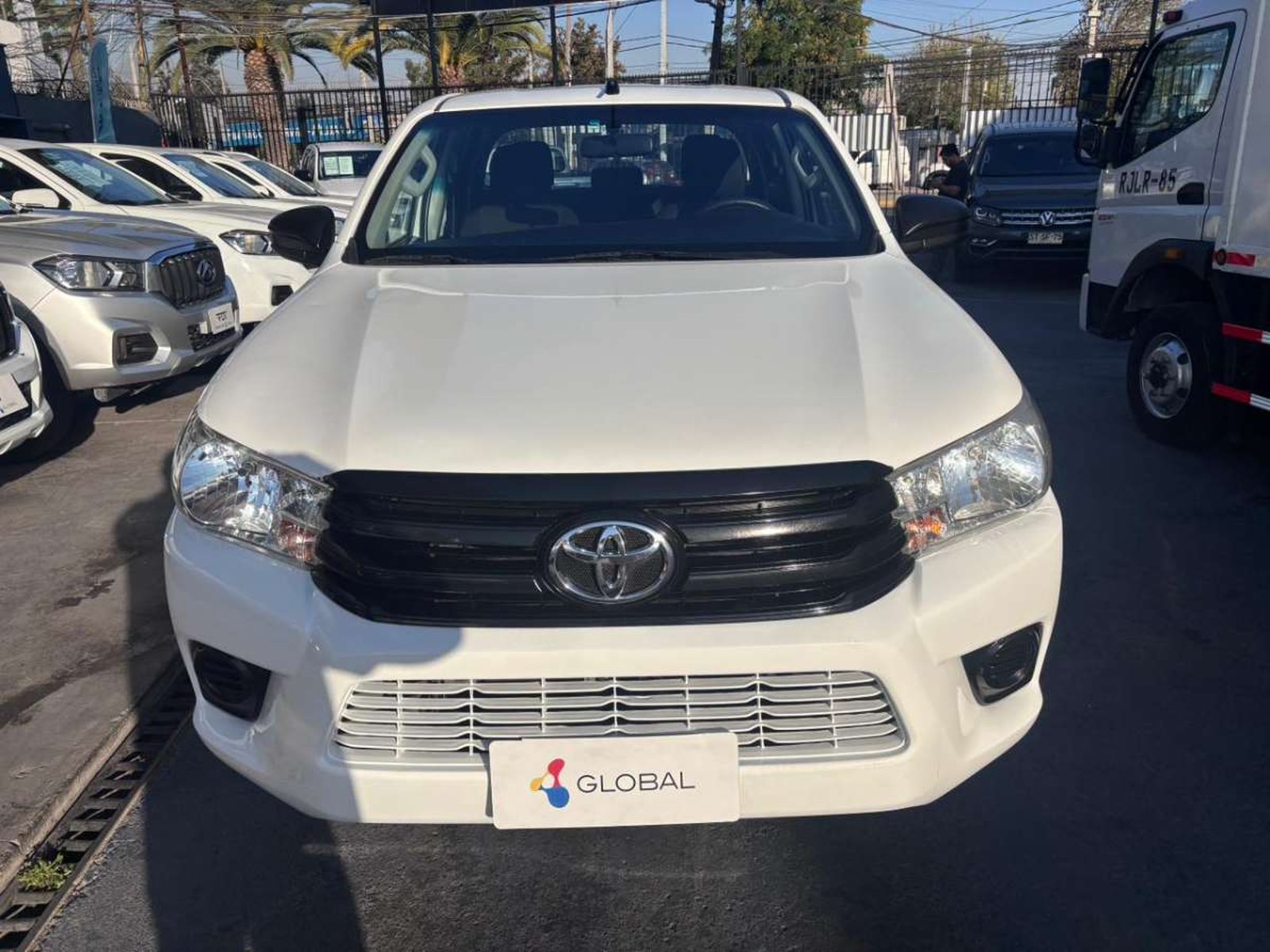 Toyota HI LUX D CAB 2.4 2019 - Foto 2 de 10