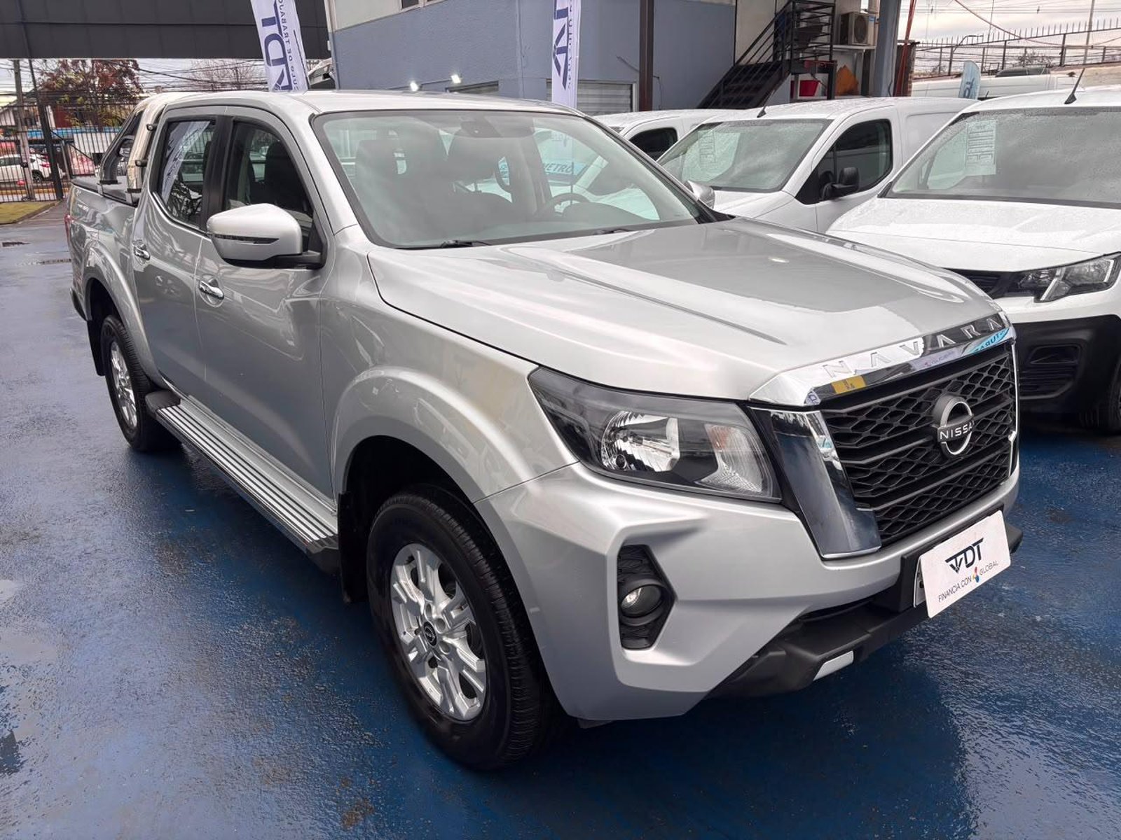 Nissan NAVARA 2024 - Imagen 3 de 10