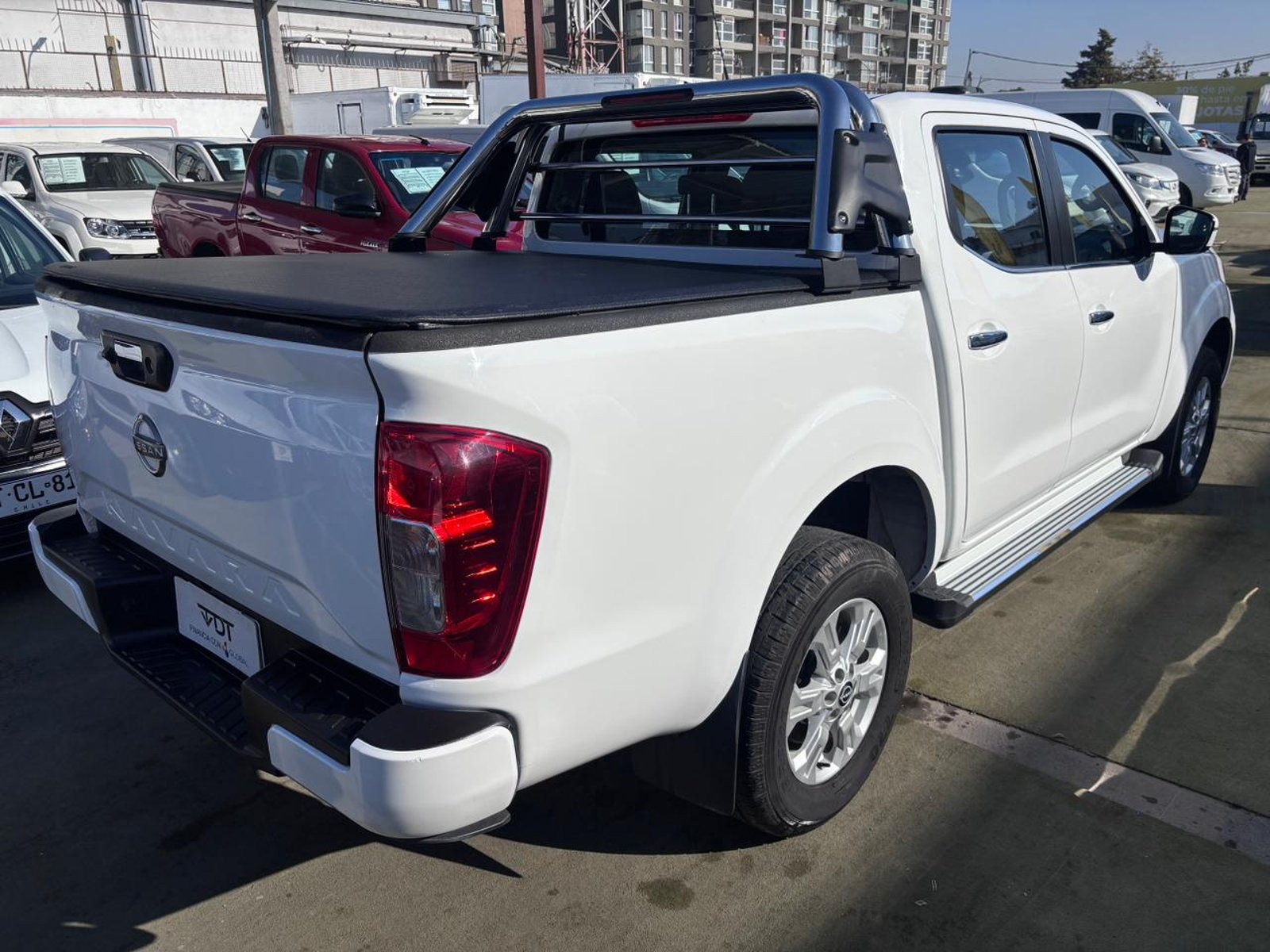 Nissan NAVARA XE 4X2 2.3 DIESEL 2023 - Imagen 8 de 10