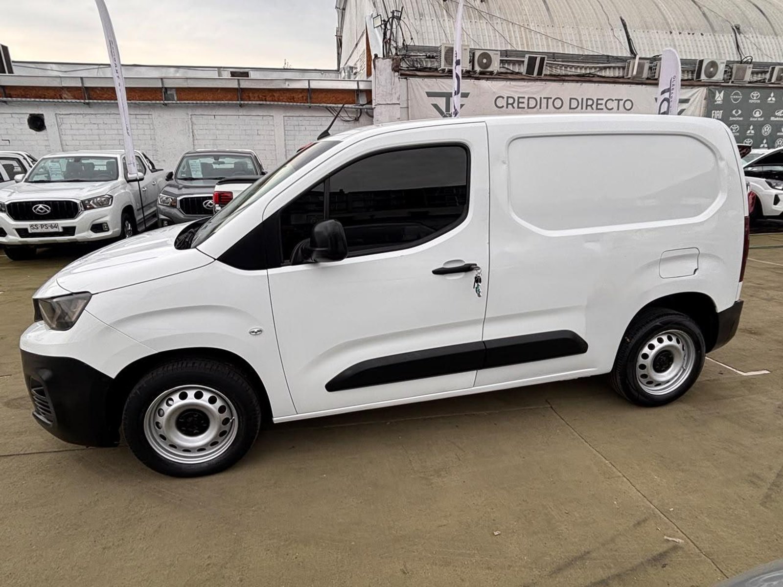Peugeot PARTNER 2022 - Foto 4 de 10