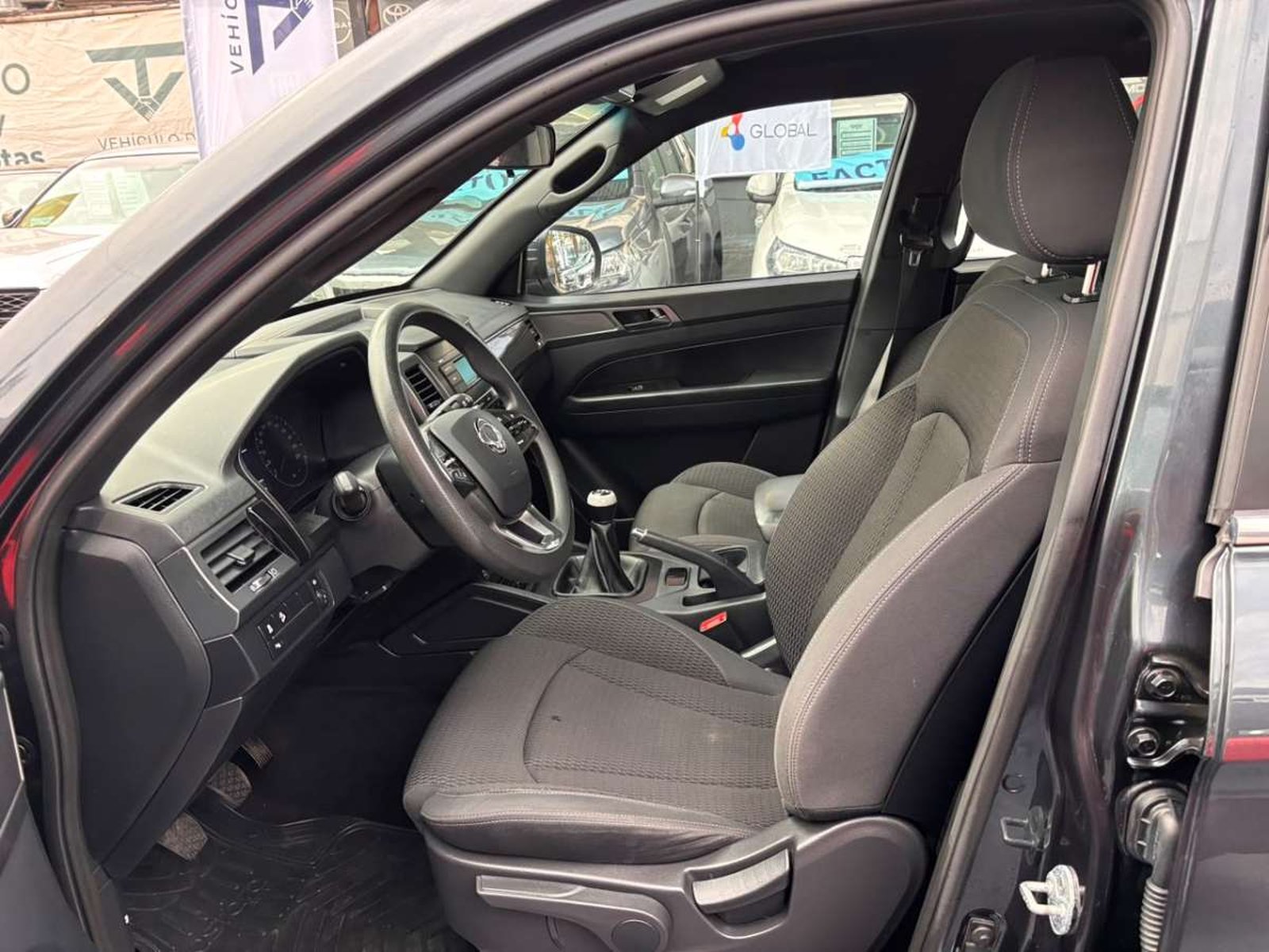 SsangYong Grand Musso 2023 - Imagen 10 de 10