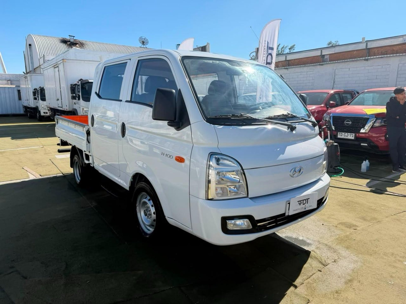Hyundai PORTER H100 2.5 Doble Cabina 2024 - Imagen 3 de 10