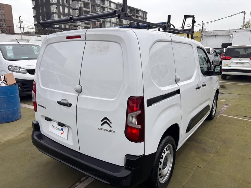 Citroën Berlingo 2024 - Imagen 8 de 10