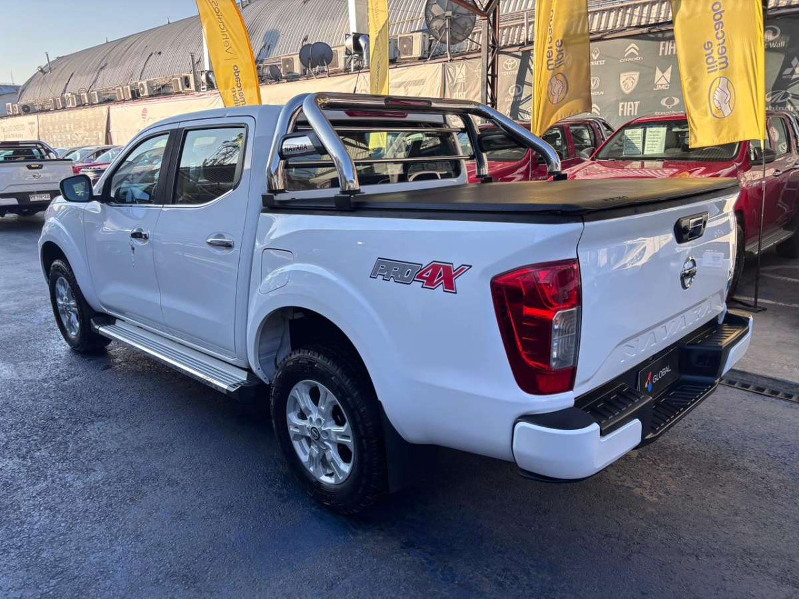 Nissan NAVARA D CAB 2.3 2021 - Imagen 6 de 10