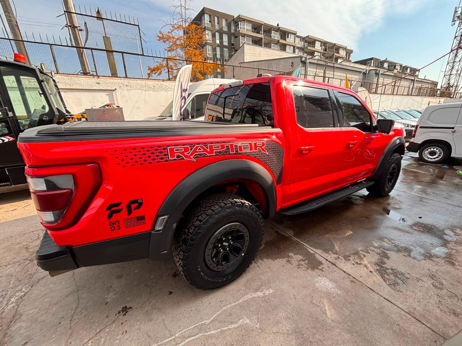 Ford F150 RAPTOR 3.5 AUT 4X4 2024 - Foto 4 de 10