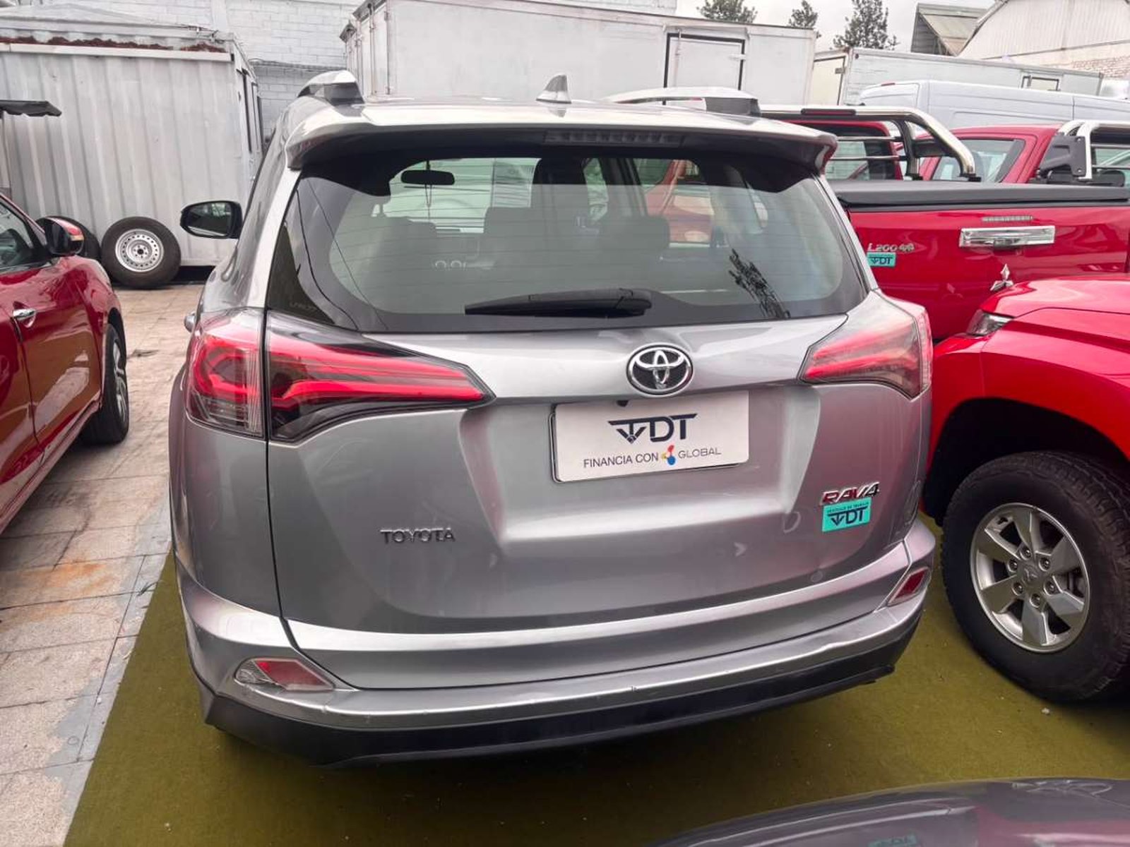 Toyota RAV 4 2019 - Imagen 6 de 10