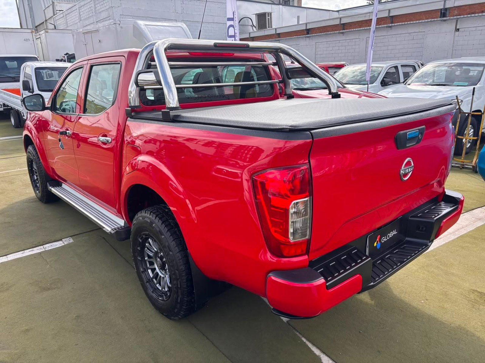 Nissan NAVARA XE 4X2 2.3 DIESEL 2024 - Imagen 6 de 10