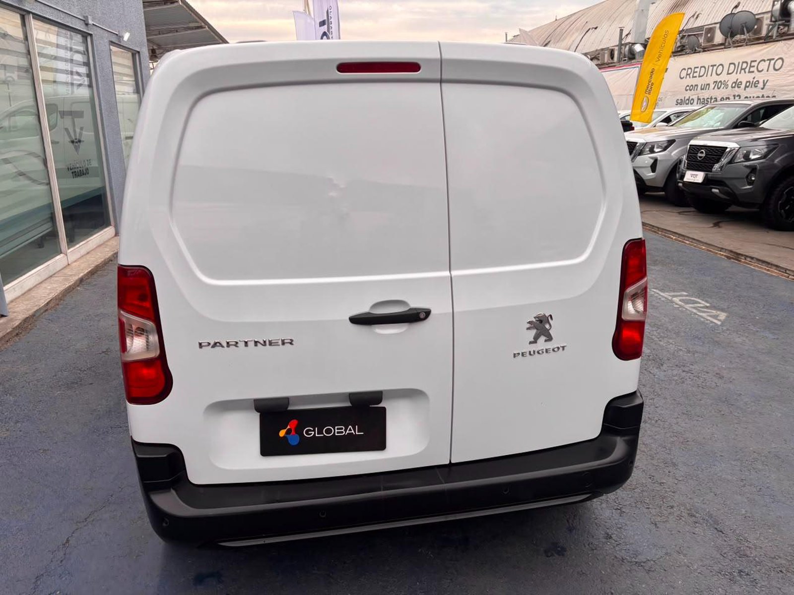 Peugeot PARTNER 2023 - Imagen 7 de 10