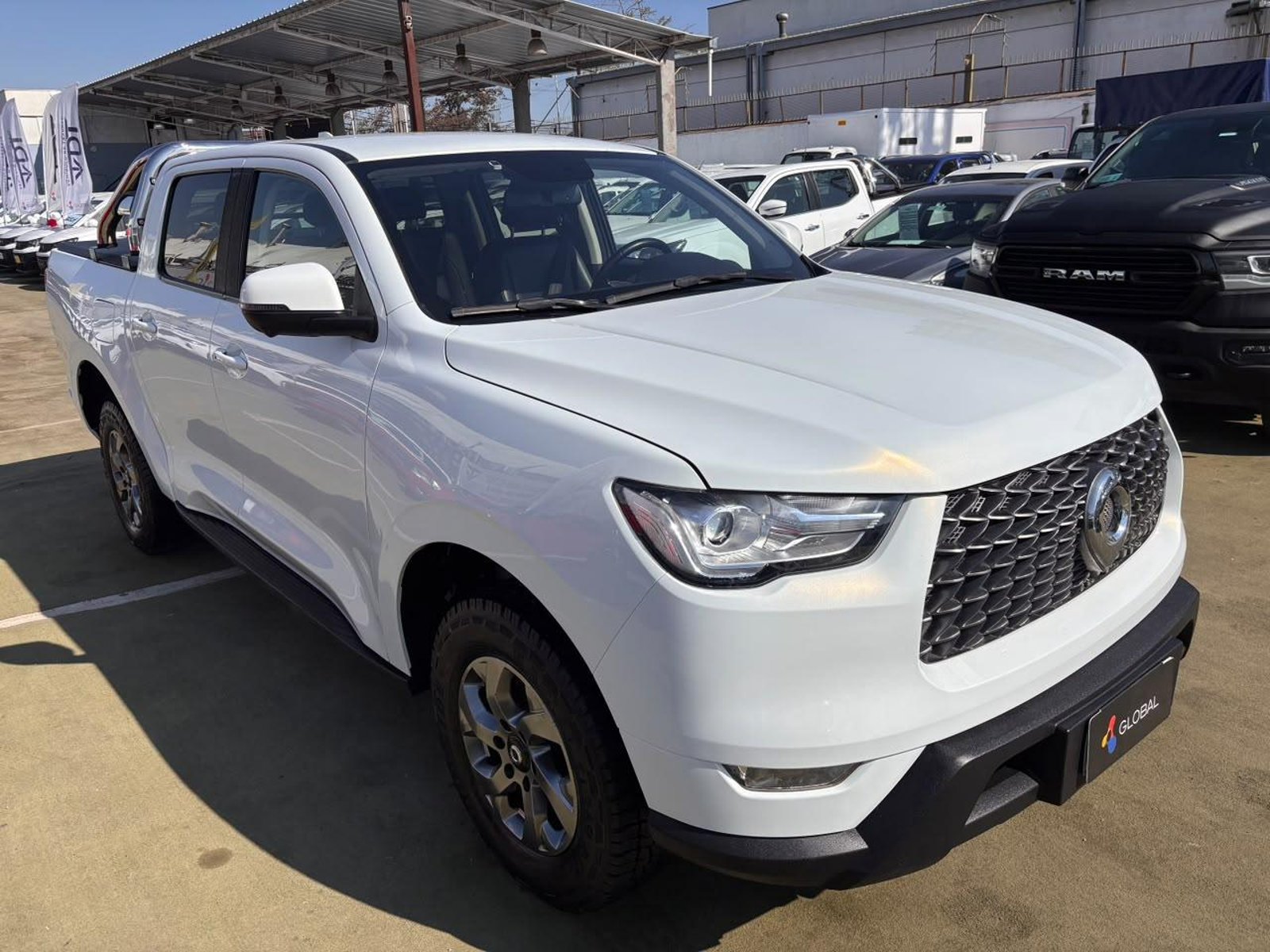 Great Wall POER MT 4X4 2.0 DELUXE 4X4 2.0 Diesel 2024 - Foto 3 de 10