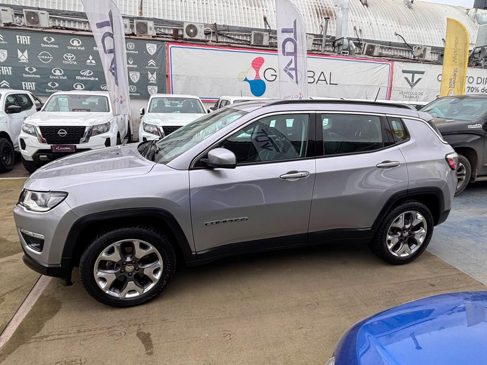 Jeep COMPASS Longitude 2.4 AT 4x2 2021 - Foto 5 de 10