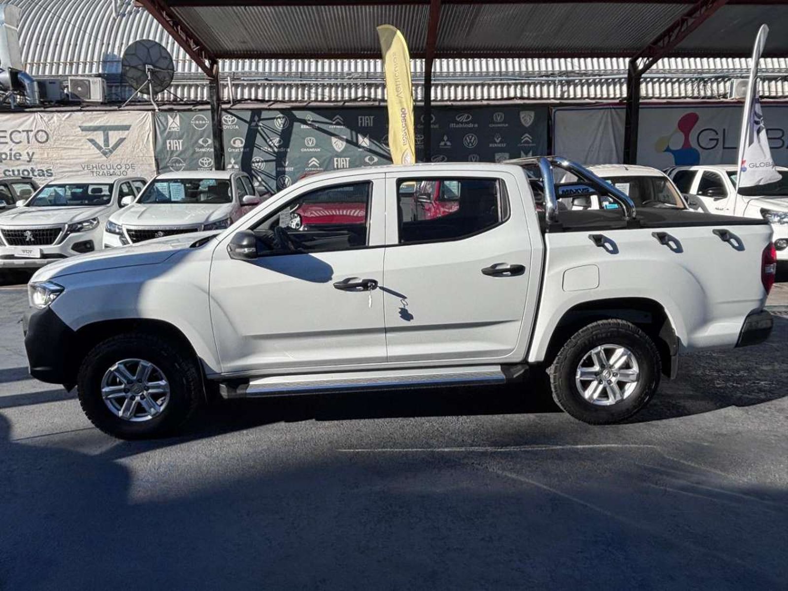 Maxus T60 DCAB 2.8 DX 4X2 2023 - Foto 5 de 10