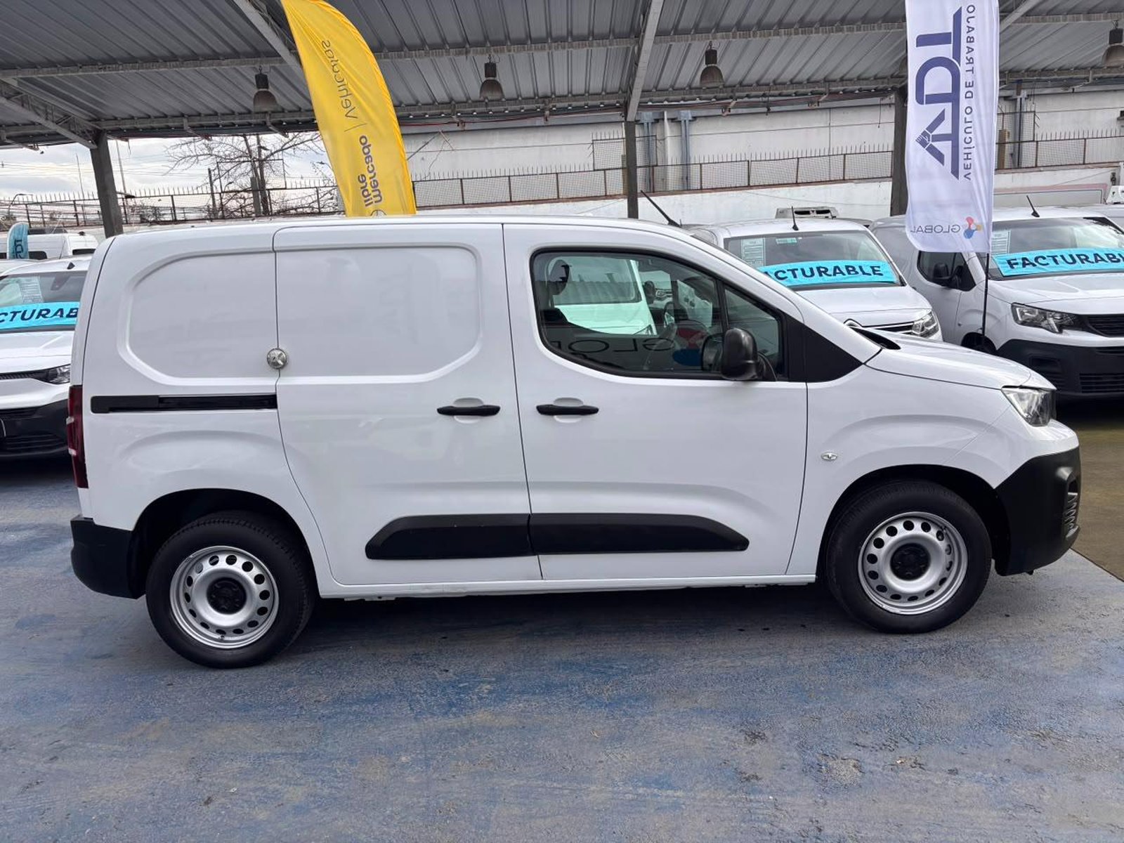 Peugeot PARTNER 2023 - Foto 4 de 10