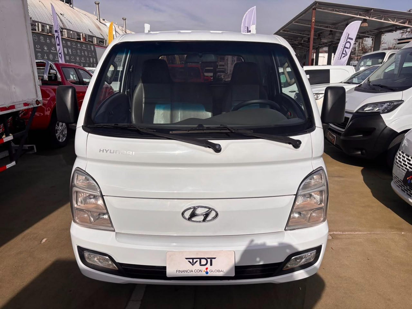 Hyundai PORTER 2022 - Foto 2 de 10