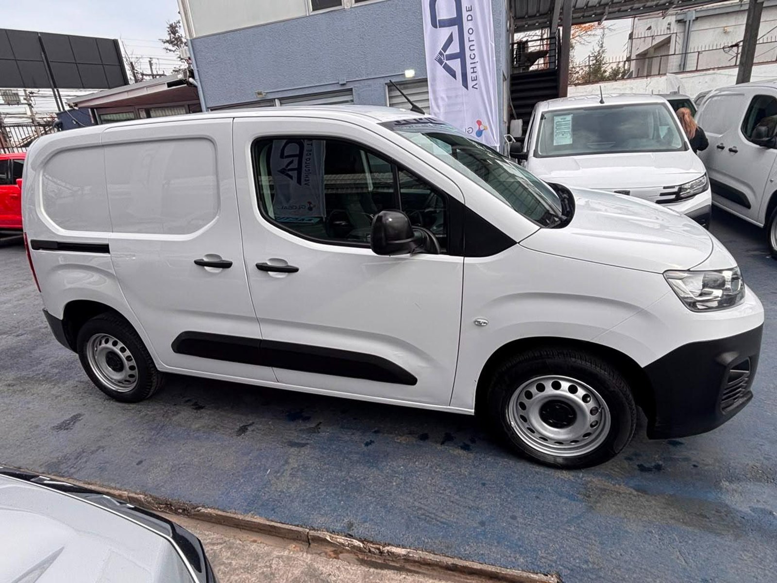 Citroën Berlingo 2024 - Imagen 4 de 10
