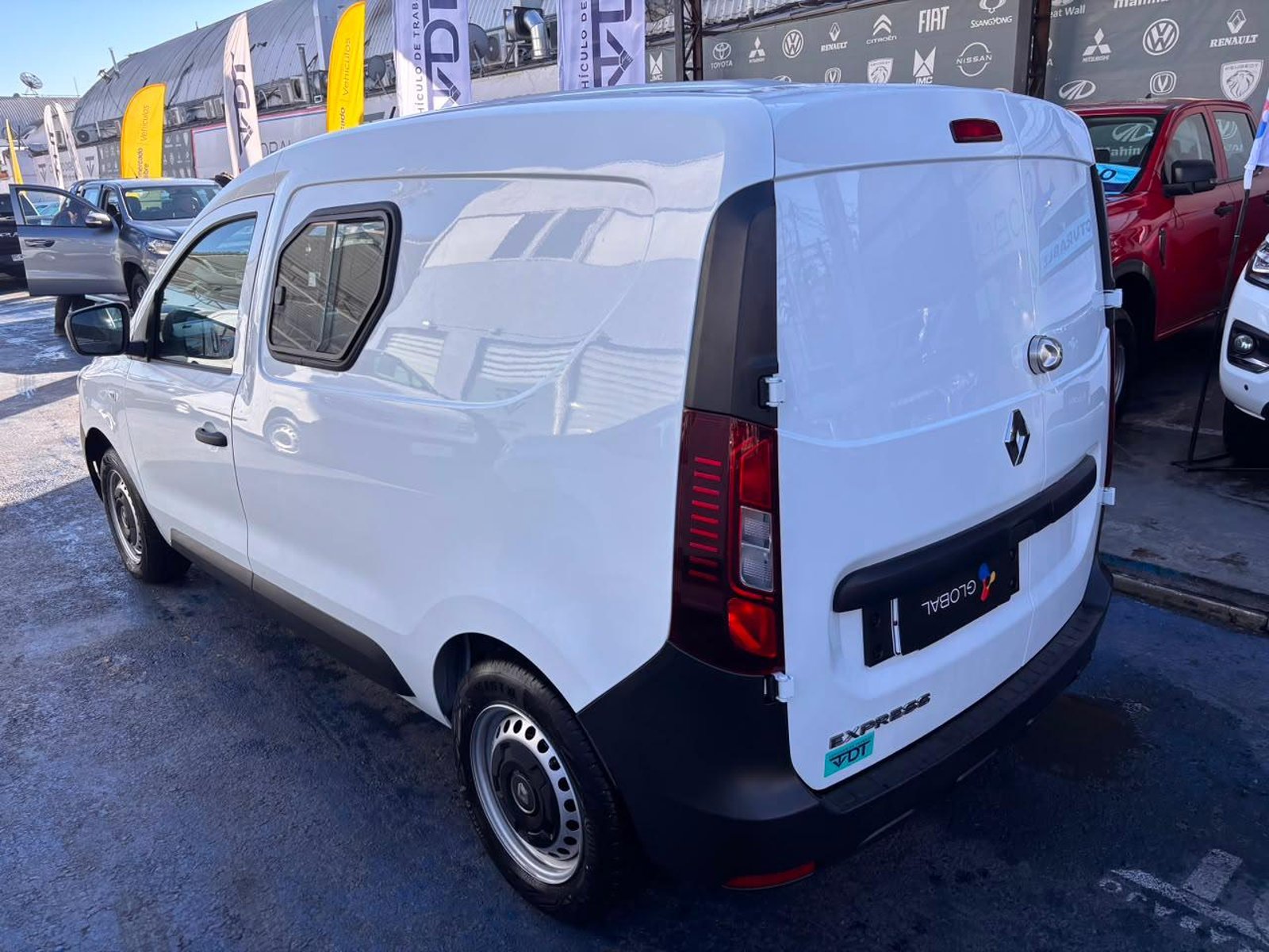 Renault Express 2023 - Imagen 6 de 11