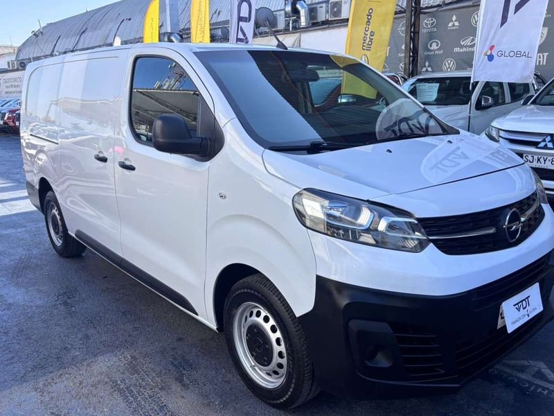 Opel VIVARO TD 150 2.0 2023