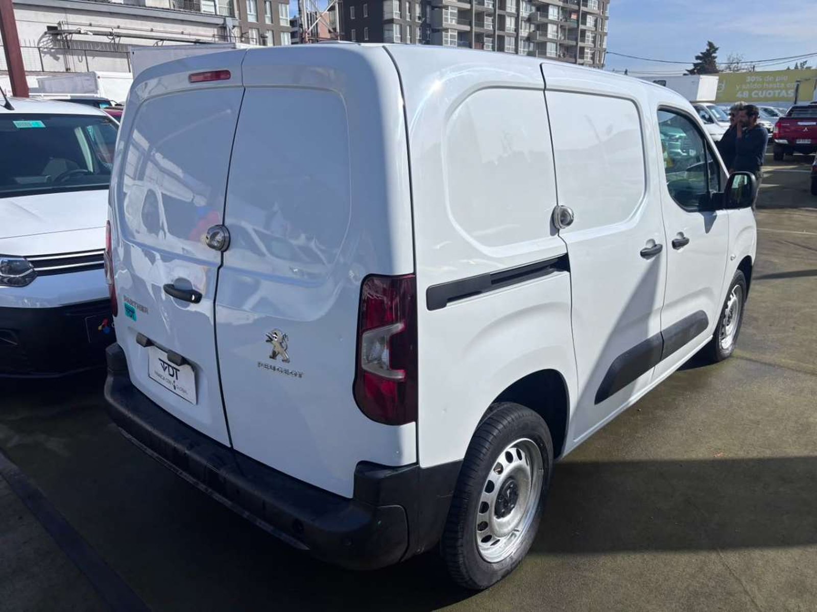 Peugeot PARTNER L1 BLUE HDI 100 1.5 2023 - Imagen 8 de 10