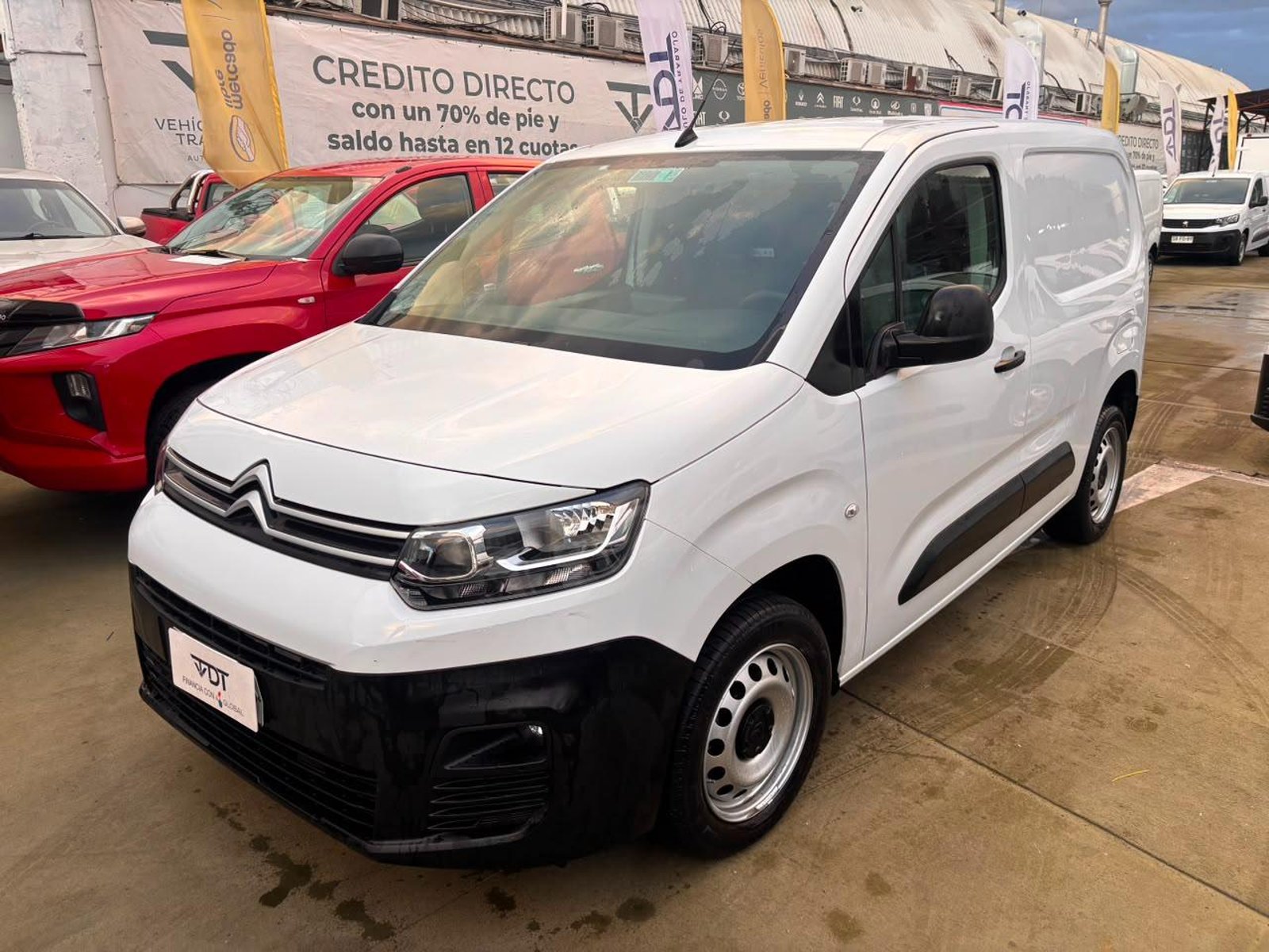 Citroën Berlingo 2024 - Foto 3 de 10