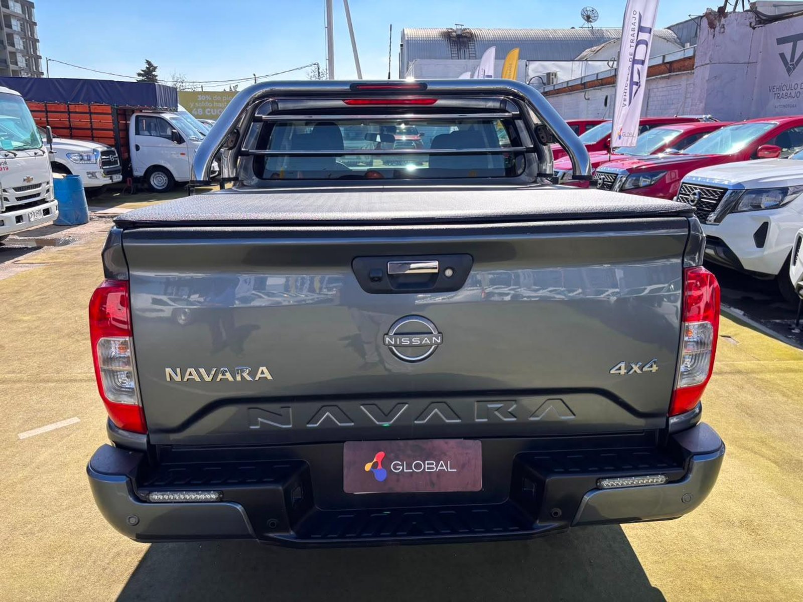 Nissan NAVARA XE 4X2 2.3 DIESEL 2024 - Imagen 7 de 10