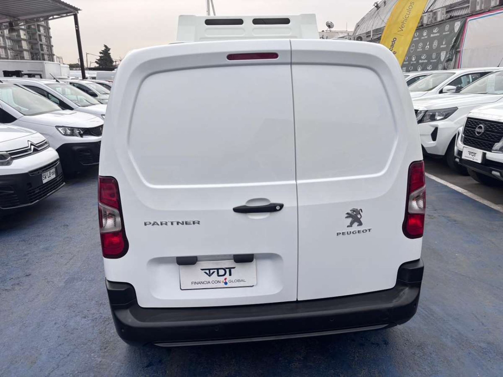 Peugeot PARTNER HDI 92 L1 1.6 2022 - Imagen 7 de 10