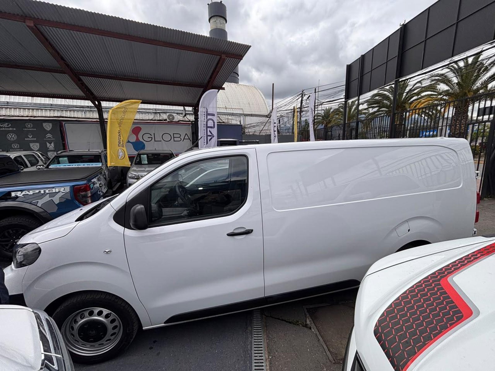 Citroën Jumpy Furgón Confort Largo 2.0 HDi 2025 - Foto 5 de 10