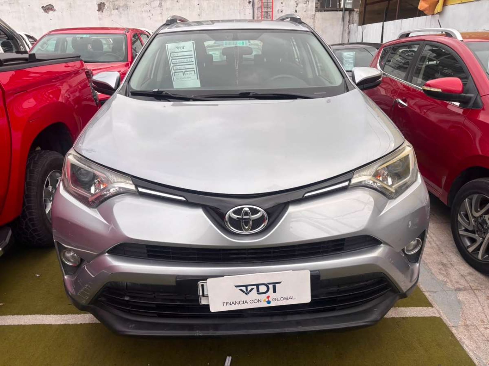 Toyota RAV 4 2019 - Foto 2 de 10