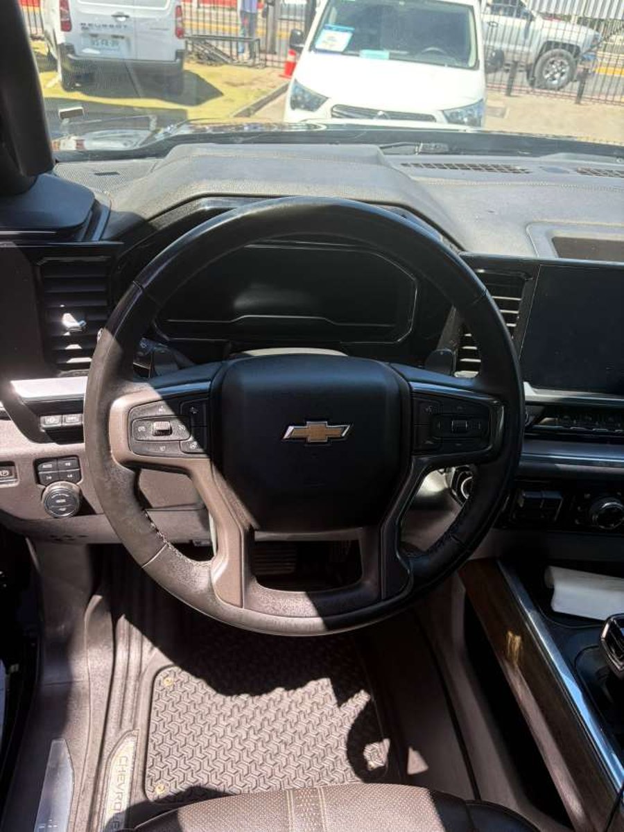 Chevrolet SILVERADO 4X4 3.0L AUT 2023 - Imagen 10 de 10