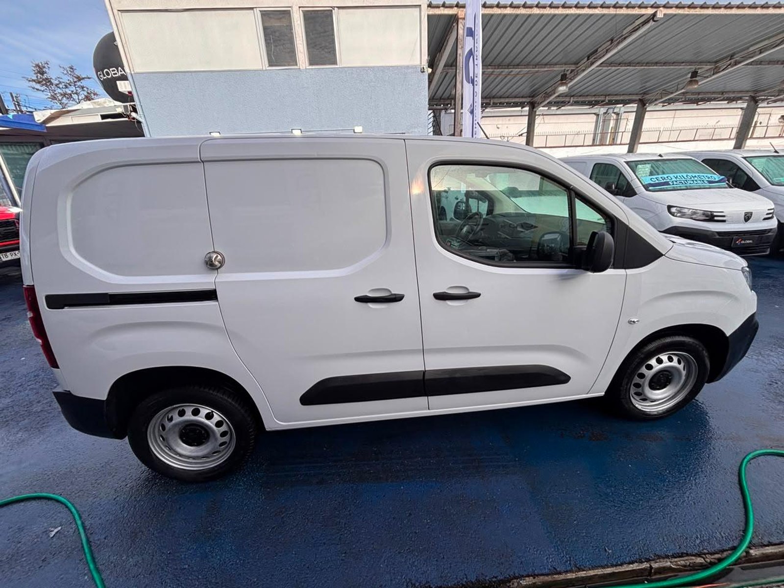 Citroën Berlingo 2023 - Foto 5 de 10