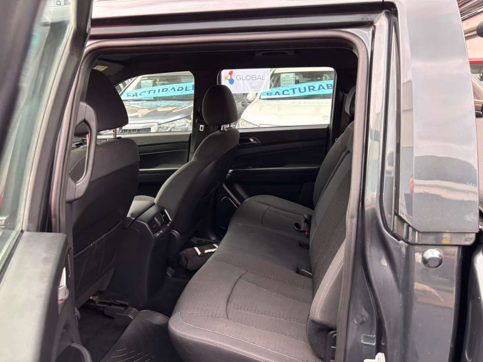 SsangYong Grand Musso 2023 - Imagen 9 de 10