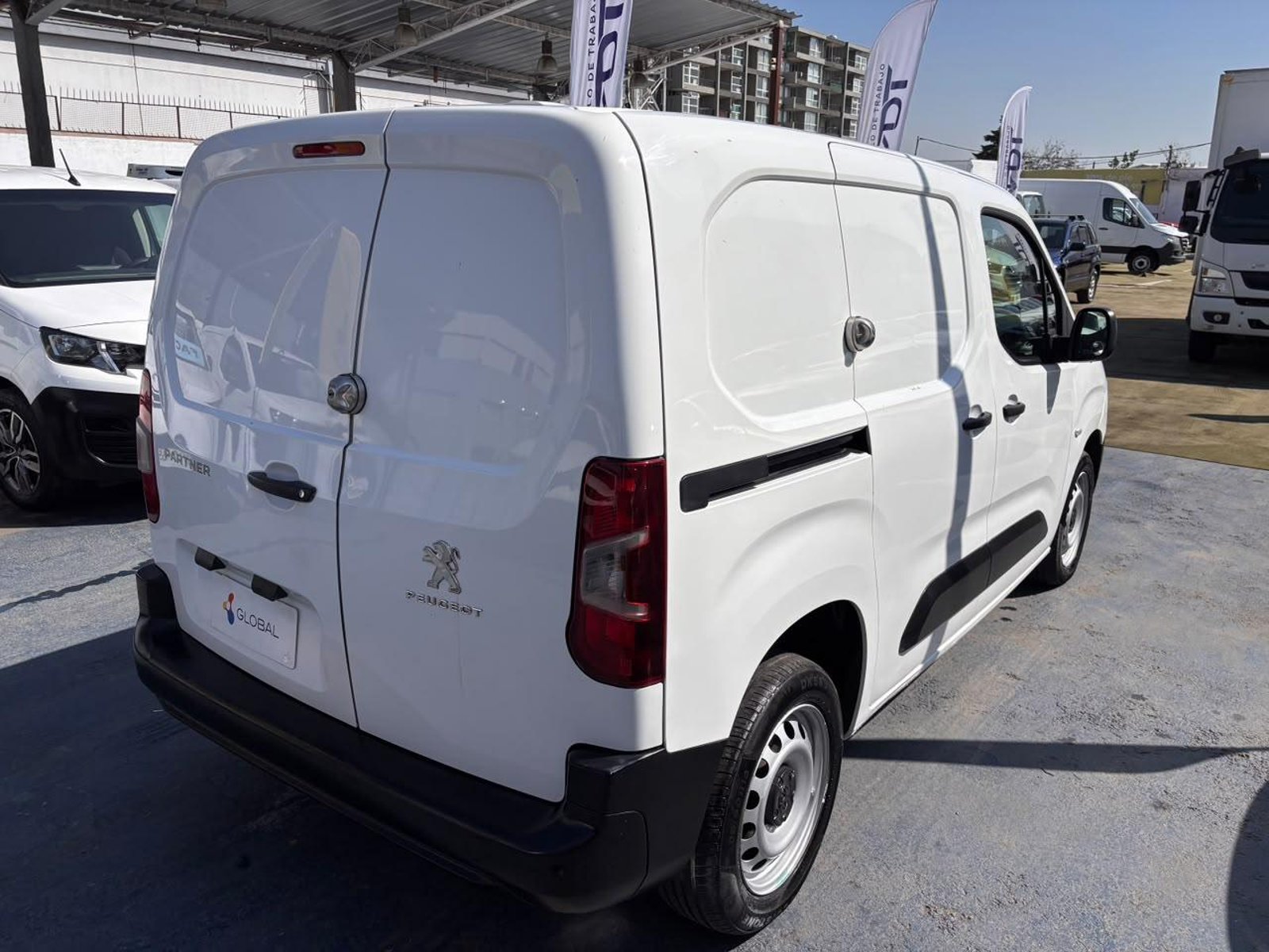 Peugeot PARTNER 2021 - Imagen 8 de 10