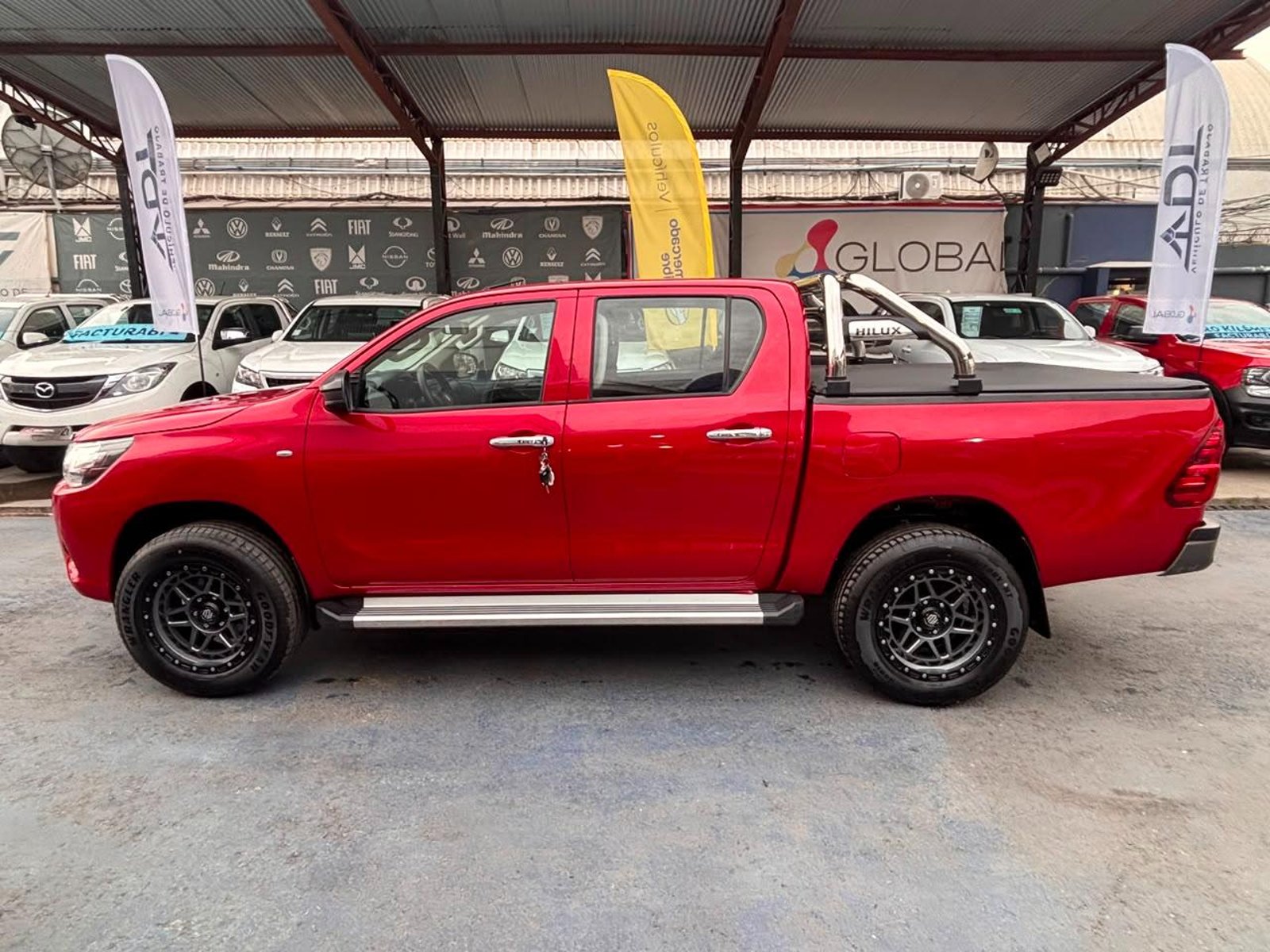Toyota HILUX DX 2.4 4x4 2023 - Foto 5 de 10