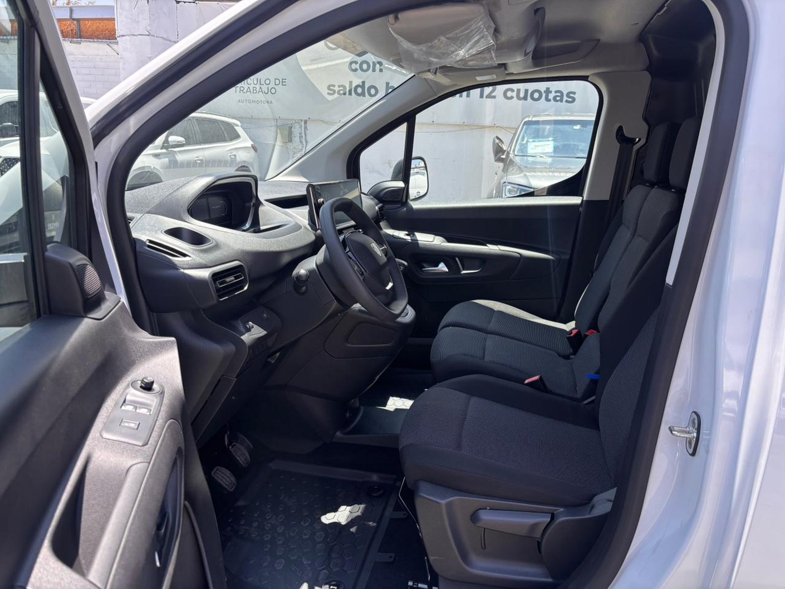 Peugeot PARTNER L1 BLUE HDI 100 1.5 2026 - Imagen 10 de 10