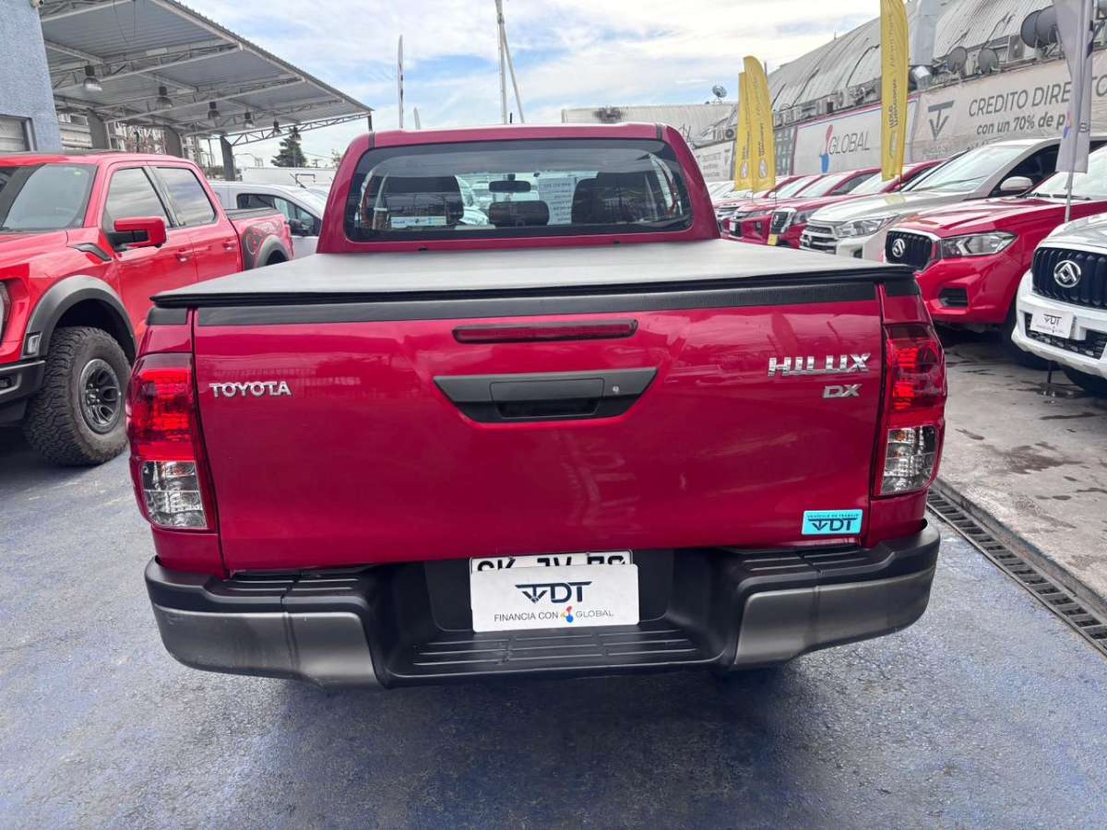 Toyota HILUX DOBLE CABINA 2.4 dx 4x2 2023 - Imagen 7 de 10