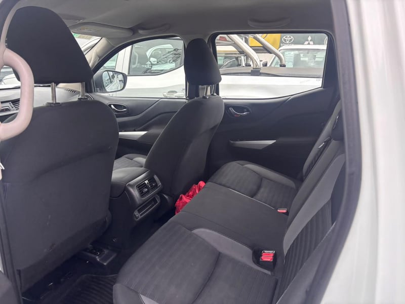 Nissan NAVARA XE 4X2 Diesel 2023 - Imagen 9 de 10
