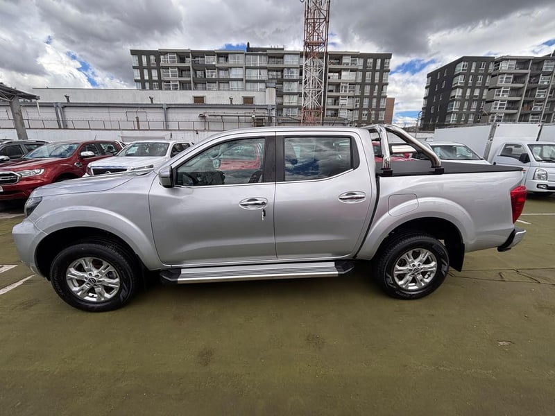 Nissan NAVARA XE 4X4 2.3 2024 - Imagen 4 de 10
