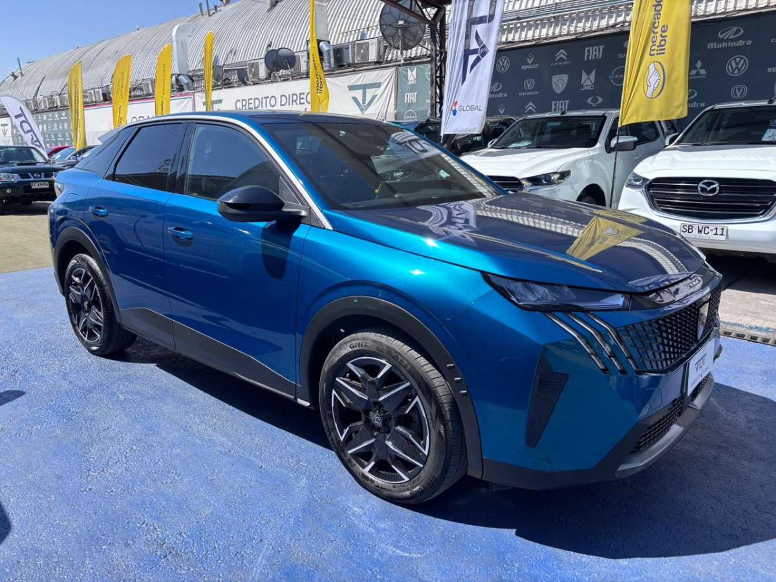 Peugeot 3008 allure 1.2 aut 2025 - Foto 3 de 10