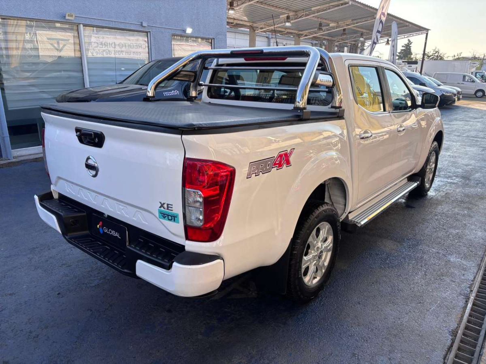 Nissan NAVARA D CAB 2.3 2021 - Imagen 8 de 10