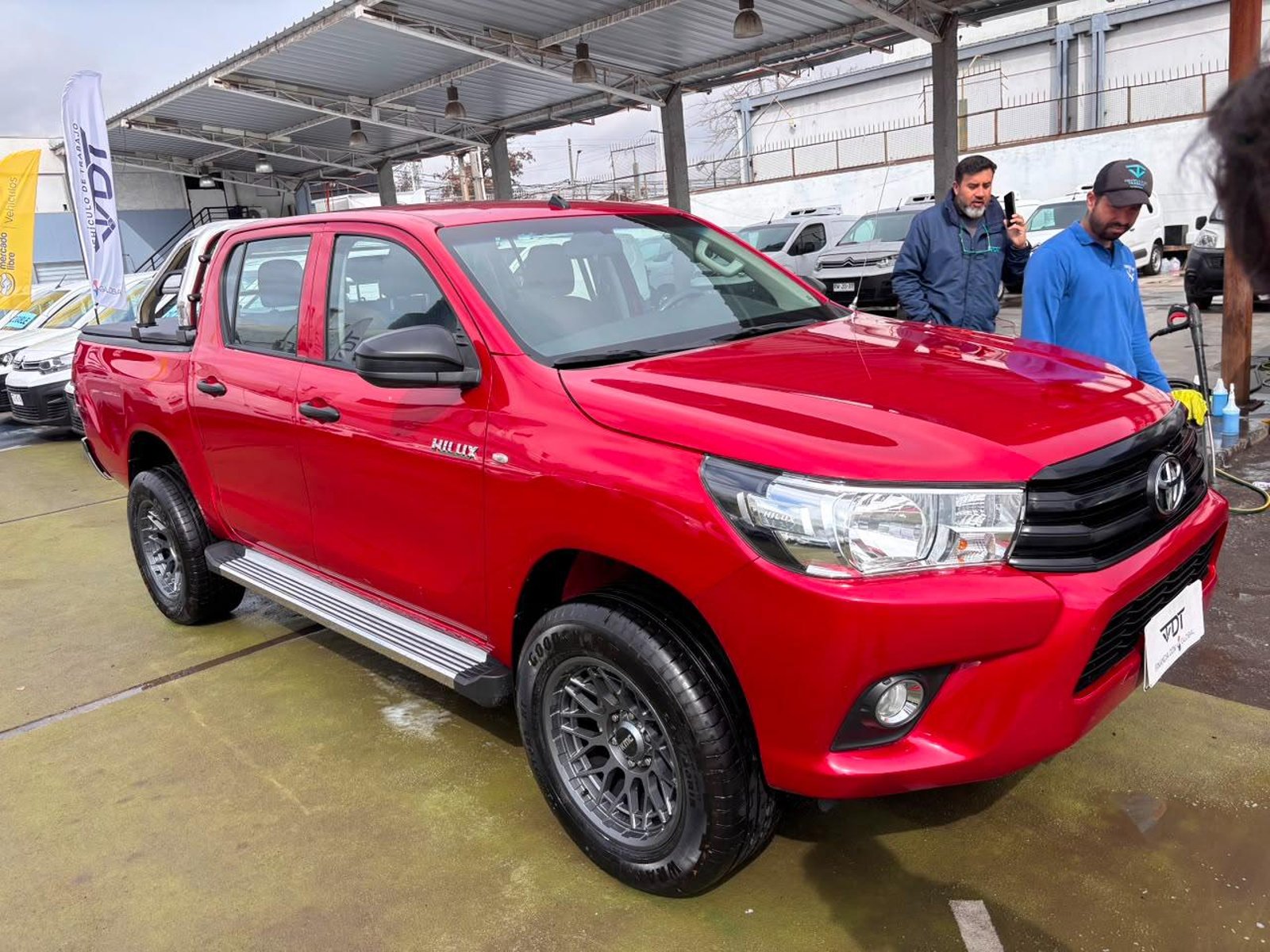 Toyota HILUX DX 2.4 4x4 2024 - Foto 3 de 10