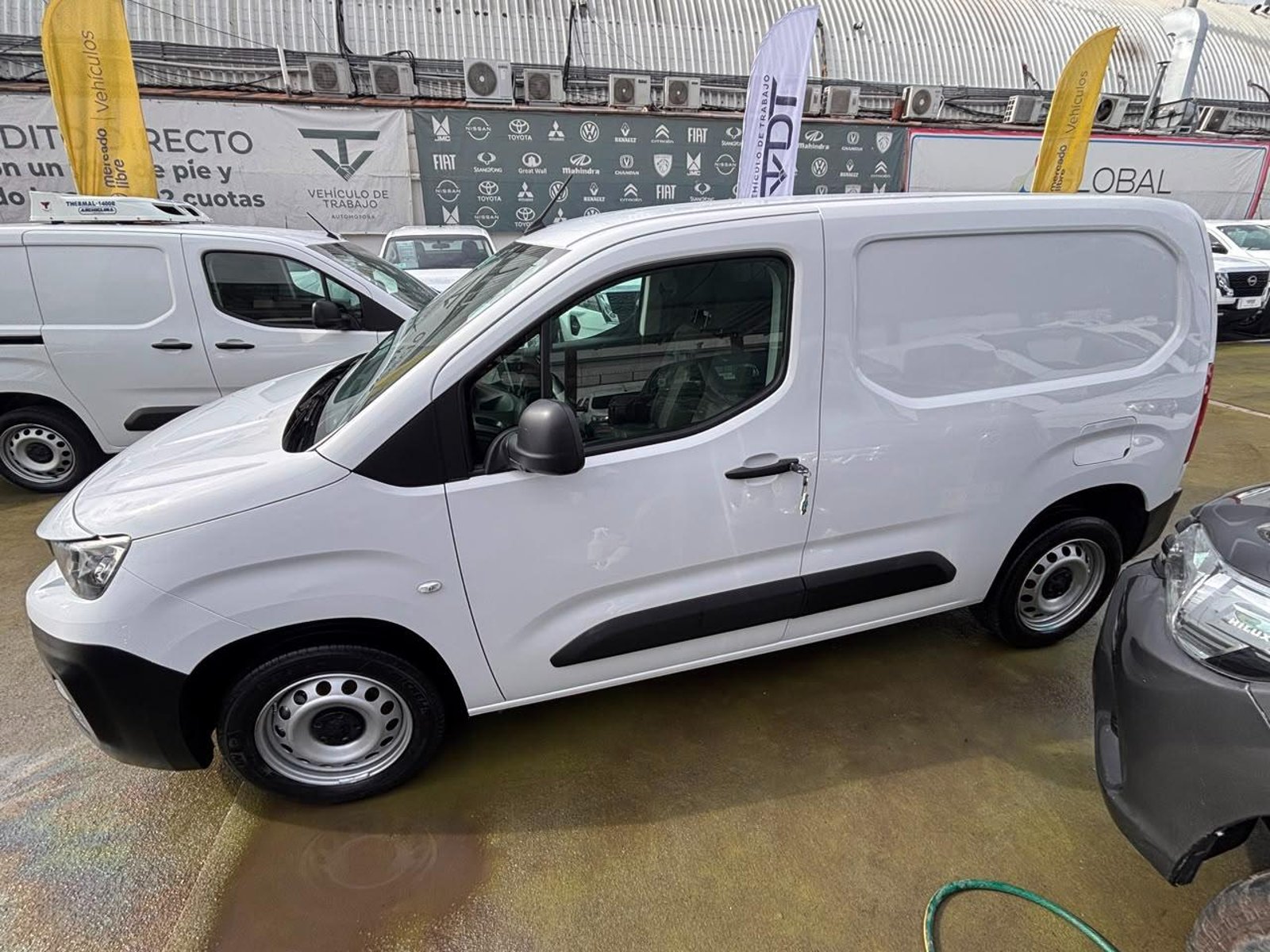 Peugeot PARTNER 2023 - Foto 5 de 10