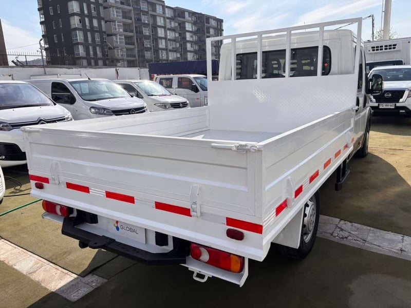 Peugeot BOXER D CAB 2.0 2019 - Imagen 8 de 10