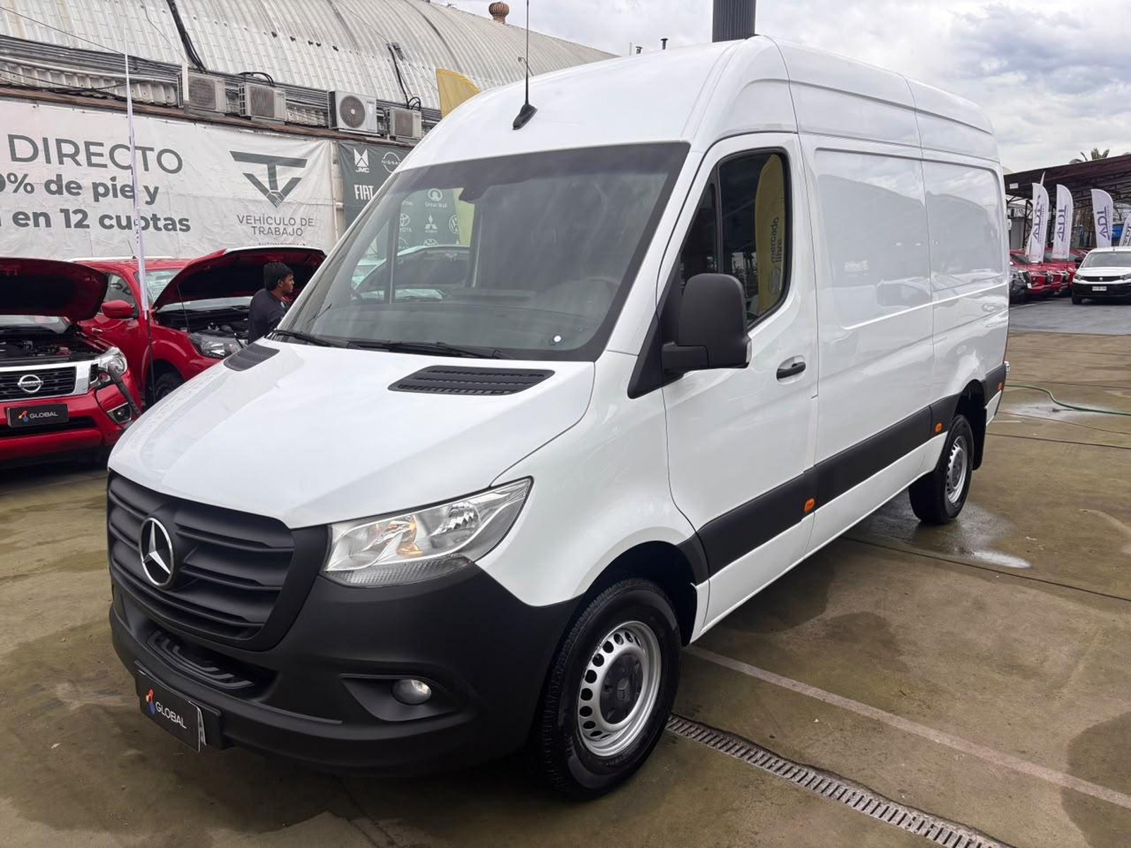 Mercedes-Benz SPRINTER 314 CDI 2.1 DIESEL 2022 - Foto 3 de 10