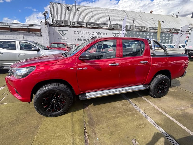 Toyota HILUX DX 2.4 4x2 2023 - Imagen 4 de 10