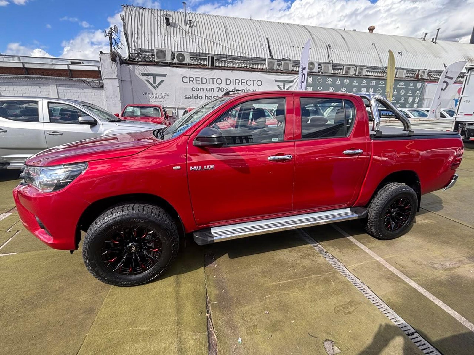 Toyota HILUX DX 2.4 4x2 2023 - Foto 4 de 10