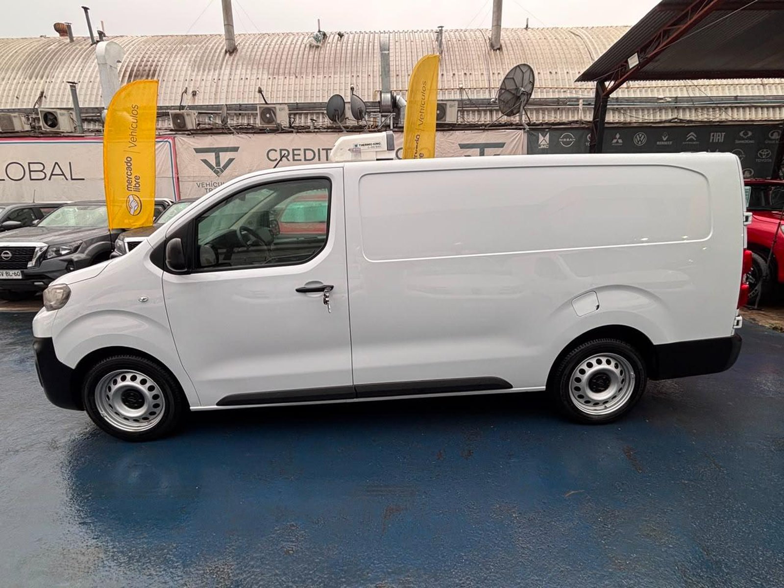 Peugeot EXPERT 2023 - Foto 5 de 10