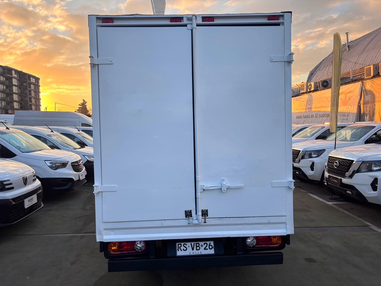 Hyundai PORTER II HI SUPER DOHC 2.5 2022 - Imagen 7 de 10