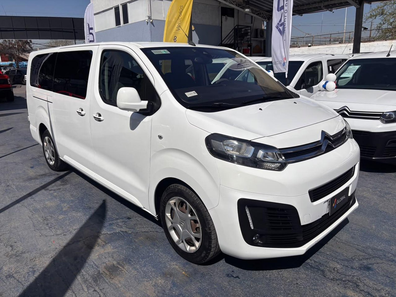 Citroën SpaceTourer Business Standard 2.0 BlueHDi 2020 - Foto 3 de 10