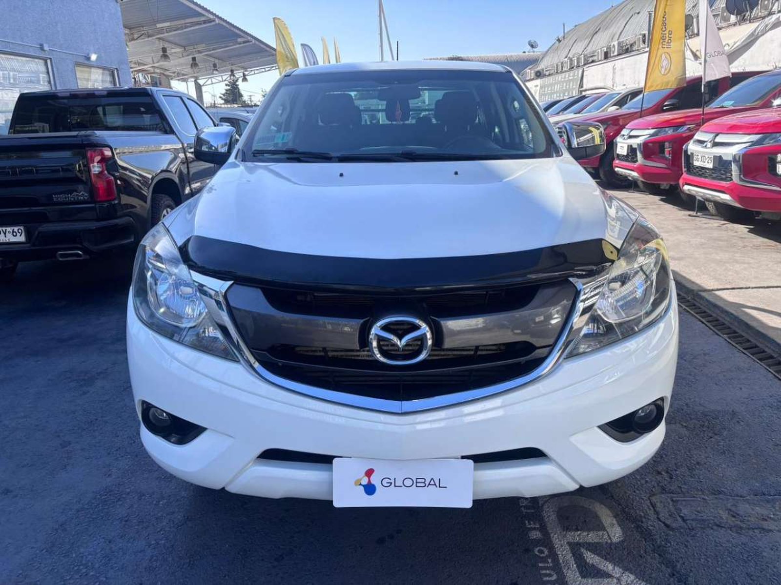 Mazda NEW BT 50 DCAB SDX 4X4 2.2 2020 - Foto 2 de 10