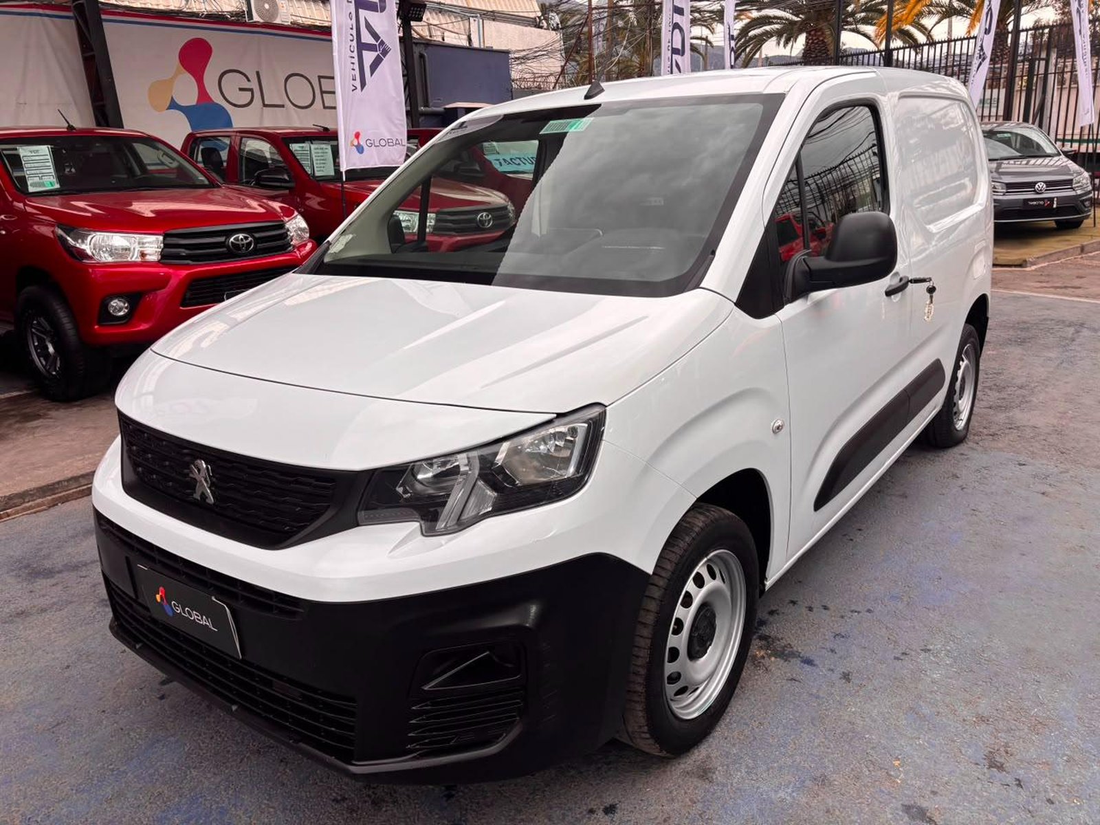 Peugeot PARTNER 2023 - Imagen 3 de 10