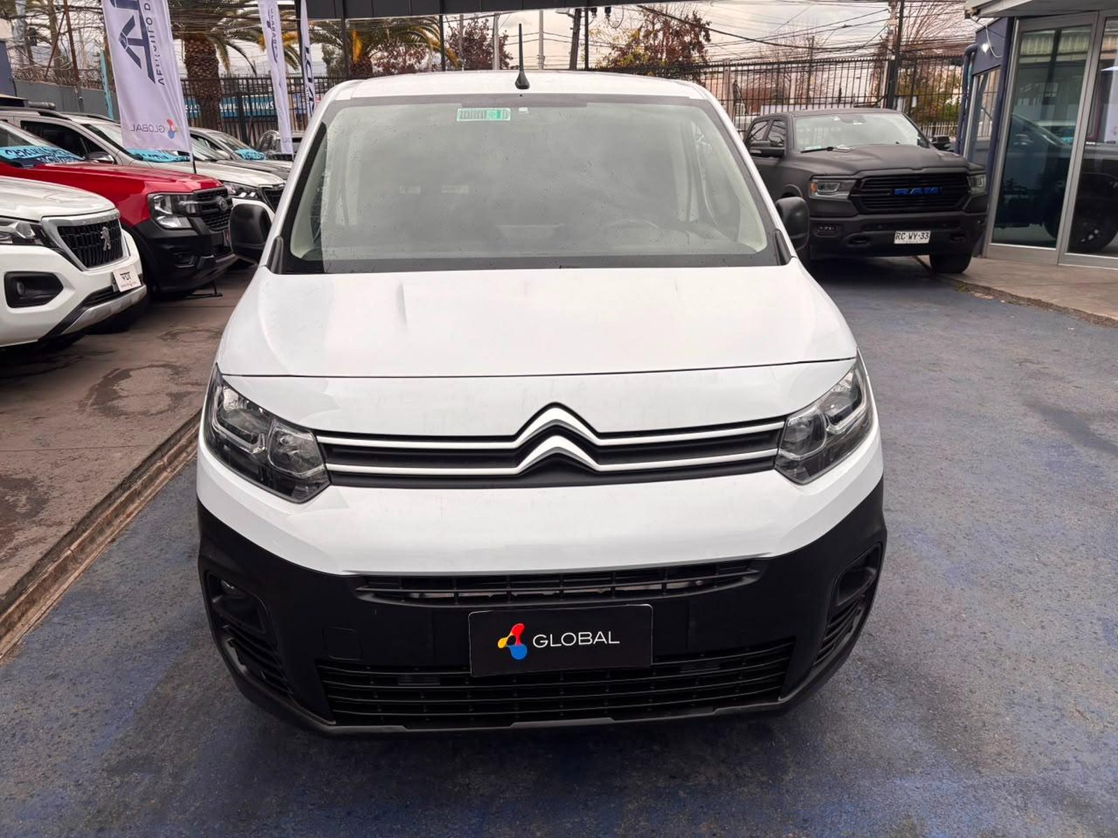 Citroën Berlingo 2024 - Foto 2 de 10